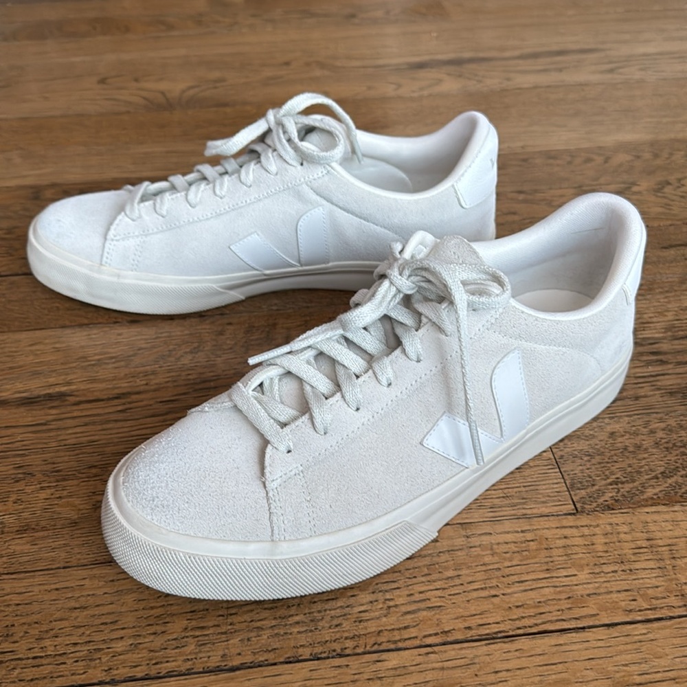 VEJA Campo Suede Sneakers, Natural White, Size US10/EUR43 - Picture 4 of 9